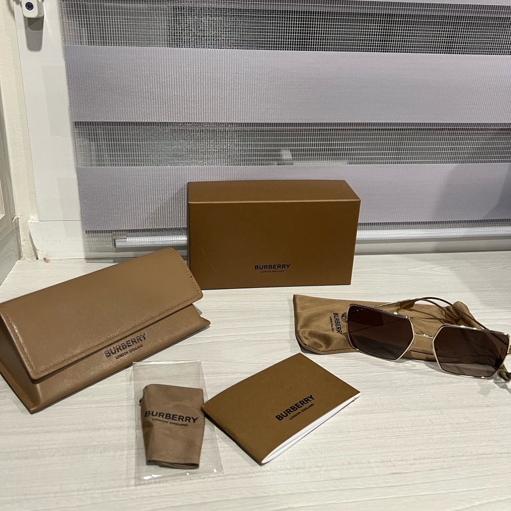 Authentic Burberry sunglasses